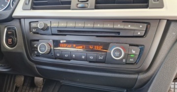 BMW Seria 3 F30-F31-F34 Touring 2.0 316d 116KM 2014 BMW Seria 3 F31 316d Nawigacja Podgrzewane fotele 2.0 Diesel 116KM, zdjęcie 11