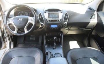 Hyundai ix35 SUV Theta 2.0 MPI 163KM 2011 Hyundai ix35 2.0B Automat Navi Kamera 2 KPL KOL Panorama Grzane Fotele Spr, zdjęcie 31