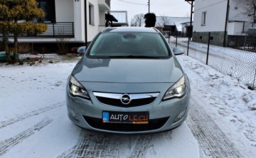 Opel Astra J Sports Tourer 2.0 CDTI ECOTEC 160KM 2011 Opel Astra 2.0 d Bi-xenony Led 1 rok gwarancji w cenie 2.0 Diesel, zdjęcie 1
