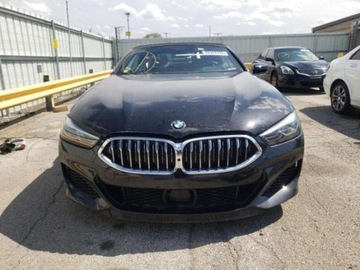 BMW Seria 8 II 2022 BMW Seria 8 2022, silnik 4.4, od ubezpieczalni, zdjęcie 2