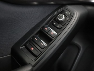 Subaru XV II 2018 Subaru XV automat 4x4 klima auto full LED grzane, zdjęcie 36