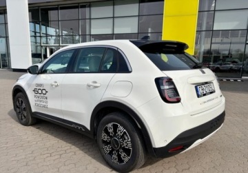 Fiat 2024 Fiat 600 Demo Gwarancja do 31.03.2027 1.2 Hybryda 145KM, zdjęcie 7