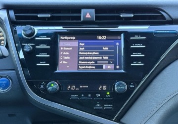 Toyota Camry IX Sedan 2.5 Hybrid Dynamic Force 218KM 2019 Toyota Camry salon Polska, FV-VAT23 2.5 Hybryda 218KM, zdjęcie 9