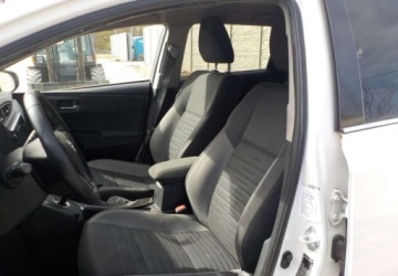 Toyota Auris II 2018 Toyota Auris Okazja 1.8 Hybryda 122KM, zdjęcie 21