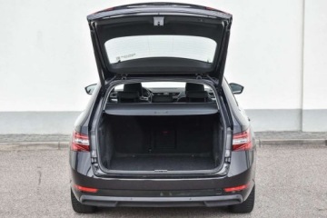Skoda Superb III Kombi 2.0 TDI 190KM 2018 Skoda Superb SKODA SUPERB STYLE 2.0TDI 190KM 4x4 LED ACC Navi Gwarancja 12, zdjęcie 30