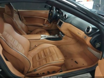 Ferrari California 2011 Ferrari California 2011 4.3 Benzyna 453KM, zdjęcie 9
