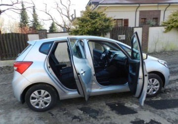 Hyundai ix20 Mikrovan 1.4 CVVT 90KM 2012 Hyundai ix20 ekonomiczny wygodny serwisowany 1.4 Benzyna 90KM, zdjęcie 9
