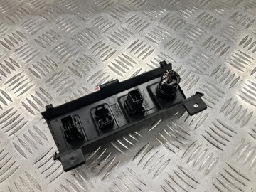 HNÍZDO PORT USB HONDA HR-V II 15-