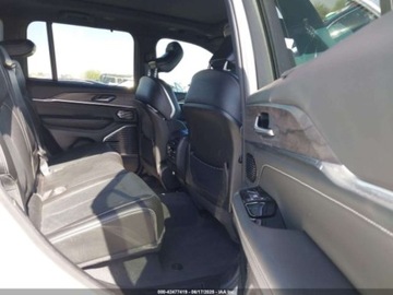 Jeep Grand Cherokee IV 2022 Jeep Grand Cherokee 4XE Overland 2022 2.0l 2.0 Hybryda 270KM, zdjęcie 12