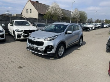Kia Sportage IV SUV Facelifting 1.6 GDI 132KM 2018 Kia Sportage Klimatyzacja Czujniki park., zdjęcie 4