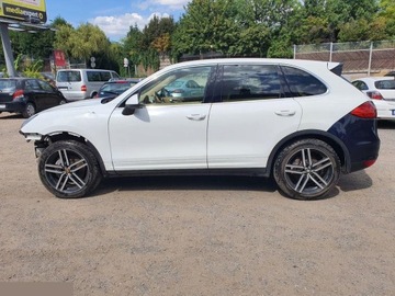 Porsche Cayenne II SUV 3.6 V6 300KM 2012 Porsche Cayenne Standard 3.6 benzyna 300 KM 2012r, zdjęcie 1