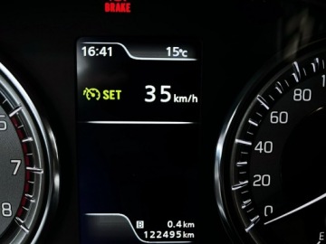 Suzuki Vitara III SUV Facelifting 1.4 BoosterJet 140KM 2019 Suzuki Vitara LED+NAVI GWAR. I-wł Kraj bezwypad, zdjęcie 39