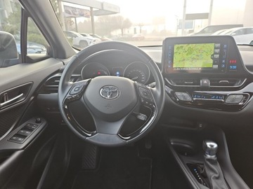 Toyota C-HR I Crossover 1.8 Hybrid 122KM 2018 Toyota C-HR 1.8 Hybrid Premium, zdjęcie 16