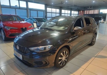 Fiat Tipo II Station Wagon 1.6 E-Torq 110KM 2018 Fiat Tipo 1.6 Benzyna 110KM