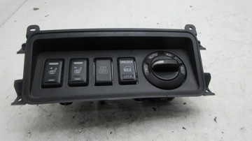 NAVARA PATHFINDER R51 PANEL SEDADLA 4WD