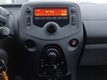 Toyota Aygo II Hatchback 5d 1.0 VVT-i 69KM 2015 Toyota Aygo 1.0 VVT-i X II (2014-) 1.0 VVT-i 69KM, zdjęcie 18