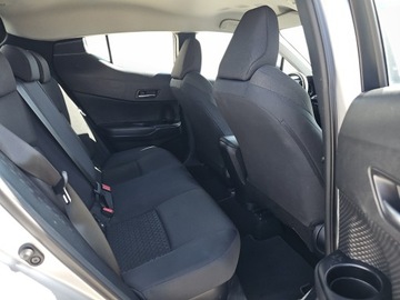 Toyota C-HR I Crossover Facelifting 1.8 Hybrid 122KM 2023 Toyota C-HR 1.8 Hybrid GPF Comfort, zdjęcie 7