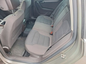 Volkswagen Passat B7 Variant 1.4 TSI BlueMotion 122KM 2013 Volkswagen Passat Klimatronik Nawigacja, zdjęcie 14