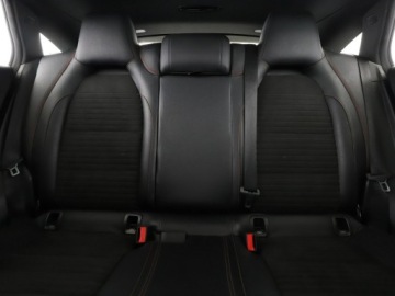 Mercedes CLA C118/X118 2019 Mercedes CLA 180 automat full LED skóra/alcantara, zdjęcie 17