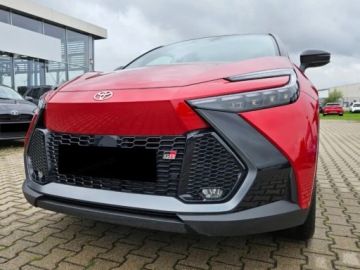 Toyota C-HR II SUV Plug-In 2.0 Hybrid Dynamic Force Plug-in  223KM 2026 Od ręki - GR Sport 2.0 Hybrid Dynamic Force Plug-in 223KM | Kamera 360!, zdjęcie 1