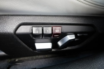 BMW Seria 3 F30-F31-F34 M3 Limousine Facelifting 3.0 M3 431KM 2016 BMW M3 Ceramiczne hamulce*Carbonowy dach*Marina, zdjęcie 22