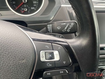 Volkswagen Tiguan I SUV Facelifting 2.0 TSI 180KM 2016 Volkswagen Tiguan 2.0tsi4-Motion full led Navi kamera full serwis bezwypad, zdjęcie 33