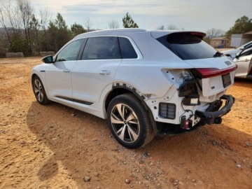 Audi Q8 2024 Audi Q8 2024 AUDI Q8 E-TRON PREMIUM PLUS Elektryczny 402KM, zdjęcie 1