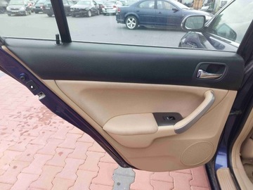 DVEŘE KOMPLETNÍ LEVÝ ZADNÍ ACCORD VII SEDAN B502P