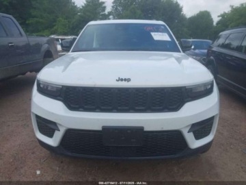 Jeep Grand Cherokee V 2023 Jeep Grand Cherokee CHEROKEE ALTITUDE 2023, od ubezpieczalni 3.6 Benzyna, zdjęcie 2