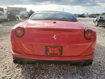 Ferrari California 2015 Ferrari California T 2015 3.9l 3.9 Benzyna 553KM, zdjęcie 2