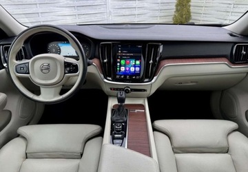 Volvo S60 III Sedan 2.0 T6 310KM 2019 Volvo S60 Volvo S60 T6 AWD Inscription 2.0 Benzyna 310KM, zdjęcie 8