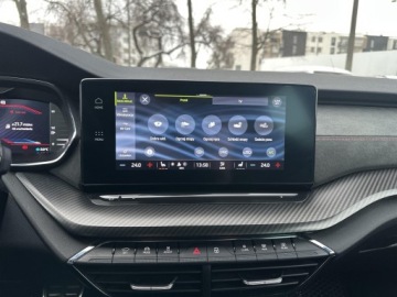 Skoda Octavia IV RS Kombi 2.0 TDI SCR 200KM 2022 Skoda Octavia RS 2.0TDI 200KM, Hak, HEAD-UP, Matri, zdjęcie 23