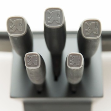 НАБОР КУХОННЫХ НОЖЕЙ RICHARDSON ADVANTAGE 5 ШТ. В ЧЕРНОМ БЛОКЕ