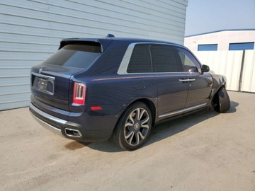 Rolls-Royce 2023 Rolls-Royce Cullinan 2023 6.8l 6.8 Benzyna 563KM, zdjęcie 3