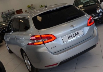 Peugeot 308 II SW 1.2 PureTech 130KM 2014 Peugeot 308 II SW 1.2 PureTech 130KM Salon Polska Automat 1.2 Benzyna 130KM, zdjęcie 26