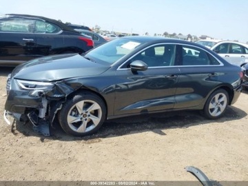 Audi 2024 Audi a3 Premium 40, 2024r., 2.0L 2.0 Benzyna 201KM, zdjęcie 7