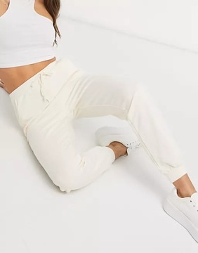 ASOS_PIECES SPODNIE DRESOWE JOGGERY CREAM