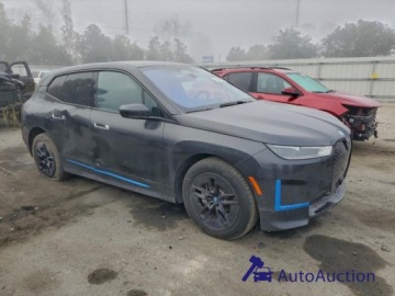 BMW iX 2024 BMW iX 2024 BMW IX XDRIVE50 Elektryczny 516KM