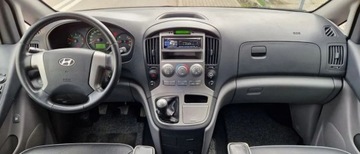 Hyundai H1 II Wagon 2.5 CRDi 170KM 2010 Hyundai H-1 TRAVEL 2.5 CRDI 170KM Skora 8 Foteli 2xKlima 2.5 Diesel 170KM, zdjęcie 6
