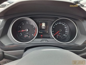 Volkswagen Tiguan II SUV 1.5 TSI EVO 150KM 2020 Volkswagen Tiguan 1,5 tsi 150KM DSG klima navi elektryka alu grz. fot i ki, zdjęcie 14