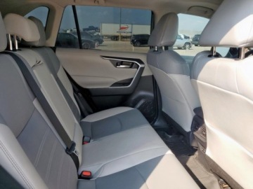 Toyota RAV4 V 2021 Toyota RAV4 Xle Premium 2021 2.5 Benzyna 203KM, zdjęcie 10