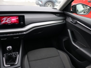 Skoda Octavia III Liftback Facelifting 1.5 TSI ACT 150KM 2020 Skoda Octavia 1.5 TSI, Salon Polska, zdjęcie 7