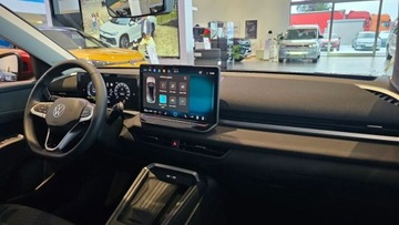 Volkswagen T-Roc II 2026 Volkswagen T-Roc Life 1.5eTSI DSG7Pakiet ZimowyAktywny tempomat Rozne kolo, zdjęcie 17