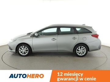 Toyota Auris II Touring Sports Facelifting 1.8 Hybrid 136KM 2016 Toyota Auris HEV automat navi kamera cofania, zdjęcie 1