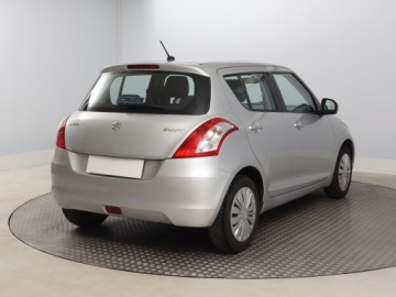 Suzuki Swift V Hatchback 3d Facelifting 1.2 VVT 94KM 2016 Suzuki Swift 1.2, Salon Polska, 1. Właściciel, zdjęcie 4