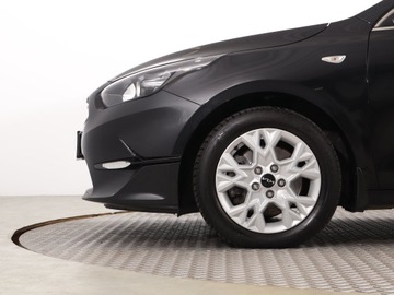 Kia Ceed III Kombi Facelifting 1.5 T-GDI 160KM 2023 Kia Ceed 1.5 T-GDI, Salon Polska, 1. Właściciel, zdjęcie 14