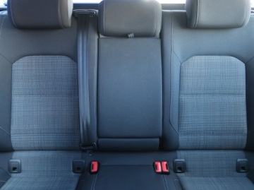 Volkswagen Passat B8 Variant Facelifting 2.0 TDI SCR 150KM 2020 VW Passat 2.0 TDI, Salon Polska, Serwis ASO, zdjęcie 9