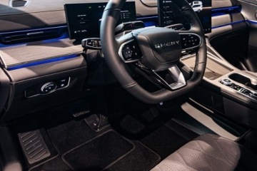Chery Tiggo 8 SUV PHEV 1.5 T-GDI DHE 279KM 2025 Od ręki - Prestige Super Hybrid 1.5 T-GDI 279KM 7os., zdjęcie 7