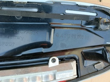 MERCEDES W212 KOMBI SPOILER LOĎKA KRYT STOP