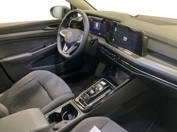 Volkswagen Golf VIII Variant 1.5 eTSI 150KM 2023 Volkswagen Golf 1.5 eTSI FV 23 Gwarancja 1.5 Benzyna 150KM, zdjęcie 6
